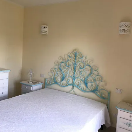 アパート Cala Moresca ゴルフォ・アランチ